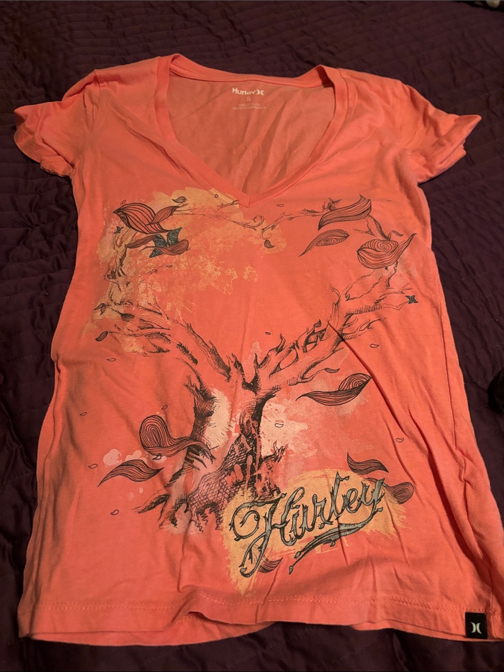 Hurley Flowing Tree V-Neck Tee